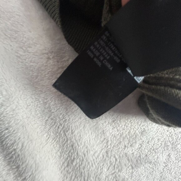 Uniqlo Women's Wool Mock Neck Sweater Olive Green Medium Pullover Long Sleeve - Picture 5 of 8